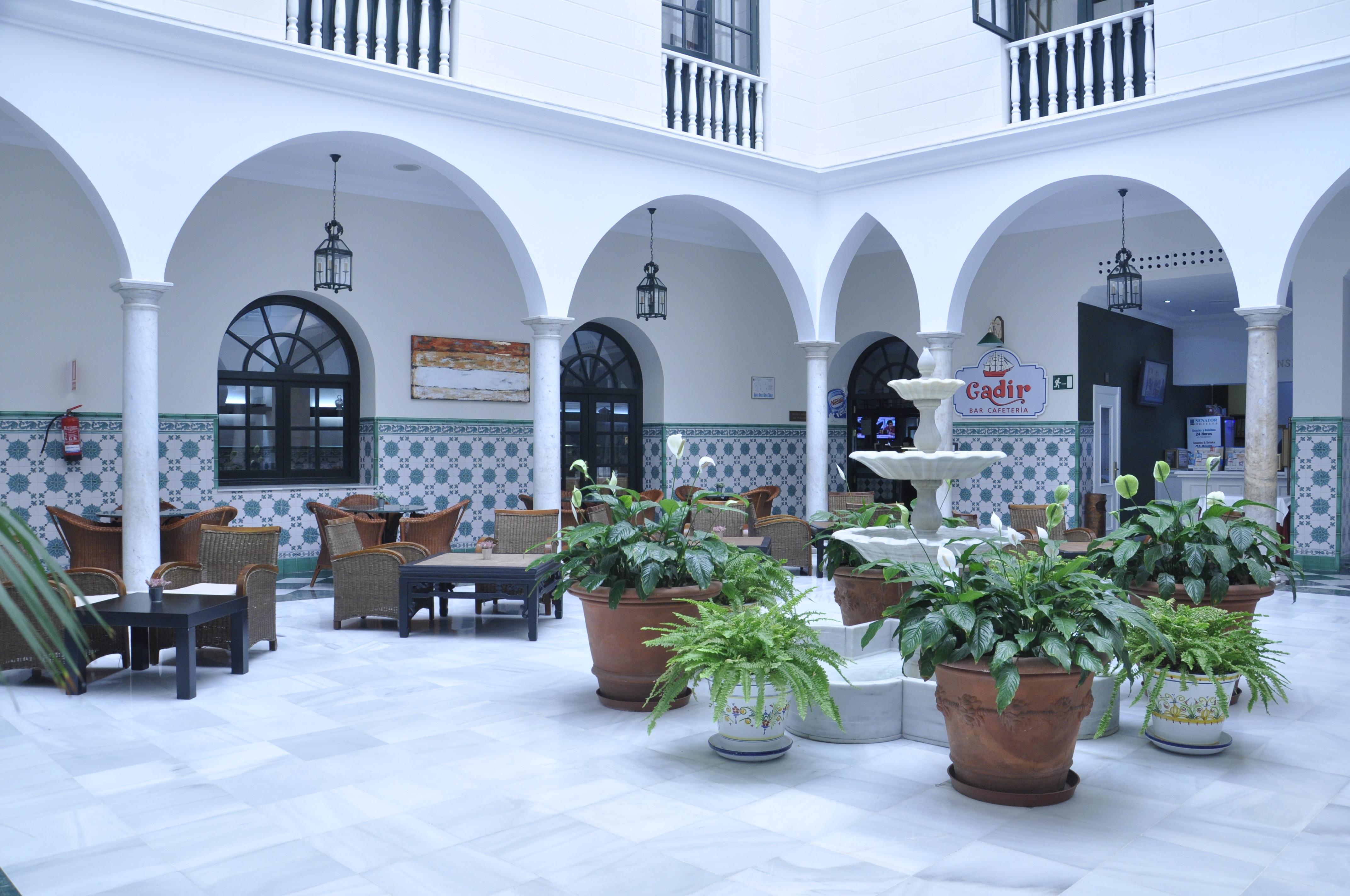 Senator Cadiz Hotel Exterior photo
